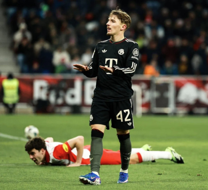 [스포르트1] 레나르드 칼, 보드진에게 자신의 발언을 사과