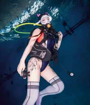 손예은 「수영강습이 일어나는 물속에는 어떤일이」 Set.05