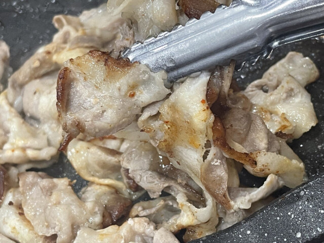 3.jpg 평범한 대패삼겹살 식사.jpg