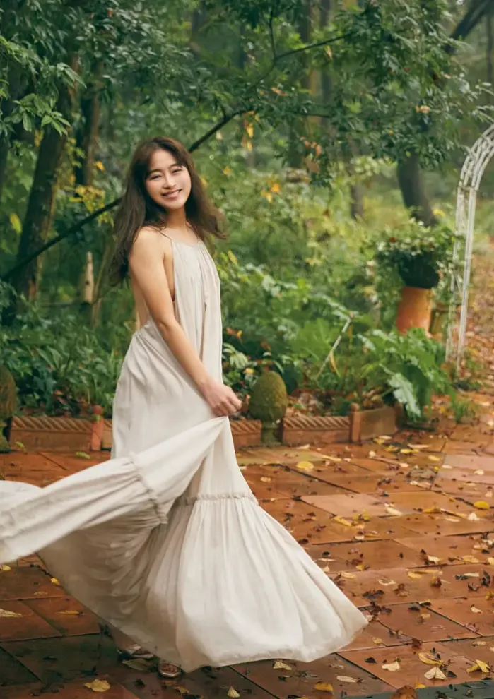 나나 스즈키 1st 사진집 「비바체」Set.01