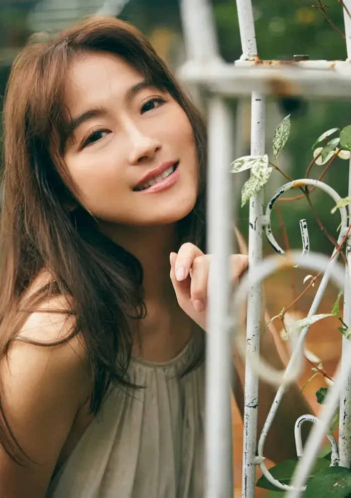 나나 스즈키 1st 사진집 「비바체」Set.01