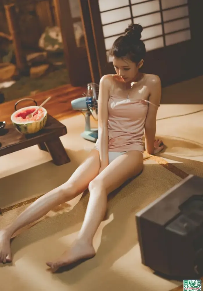 로리타 콤플렉스 자극하는 미소녀