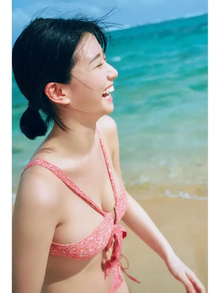 세토 칸나, 1st 사진집 「Emerald」 Set.04