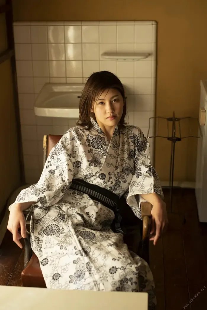 스시녀와 불륜여행 #1