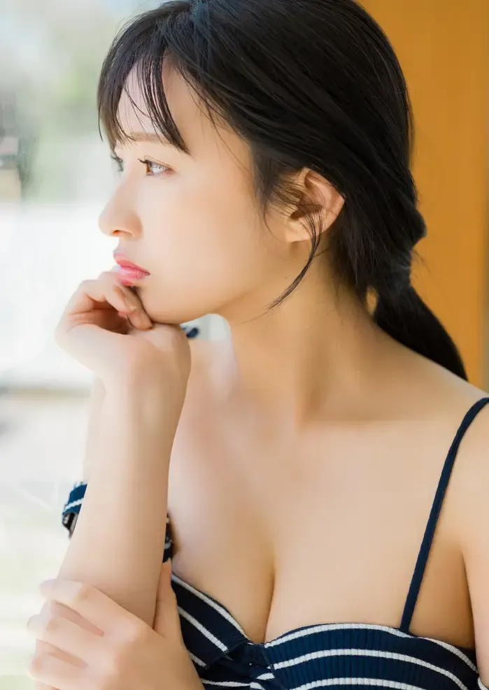 히나타 마츠모토, 디지털 한정 YJ 포토북 「잠들어도 깨어도…」 Set.03