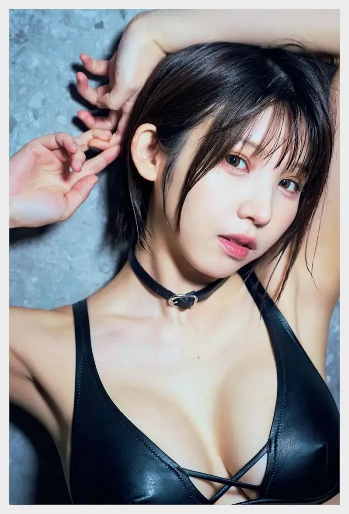 에나코 그라비아 COOL＆CLEAN - えなこ