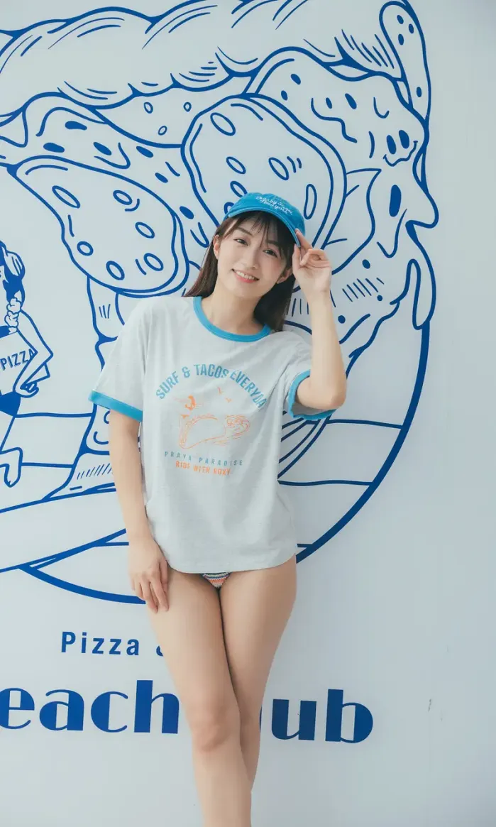 쿠로키 히카리, 주간 플레이보이 포토북 「LOVE」 Set.03