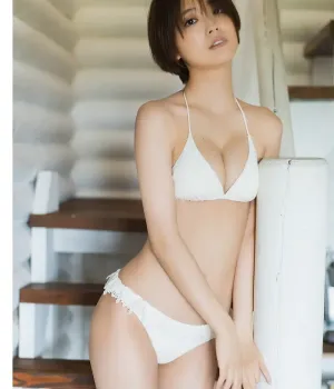 단발머리 일본 처자