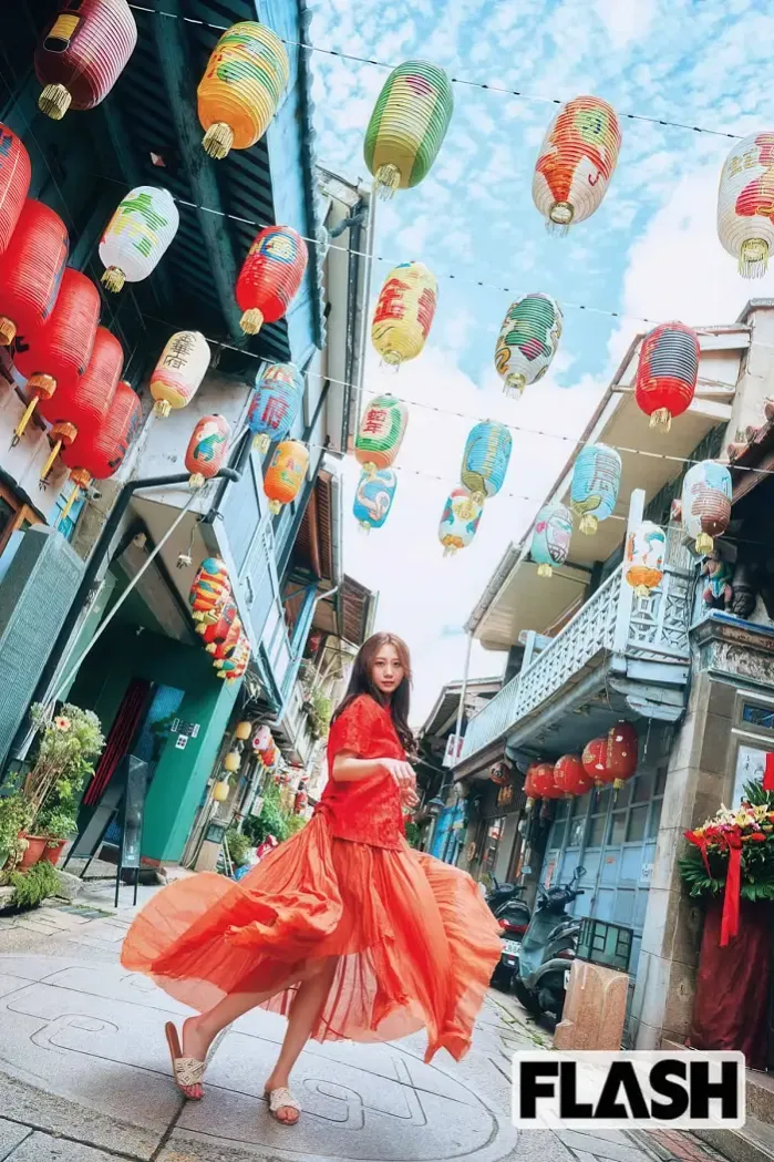 후루하타 나오 古畑奈和, 스가와라 마야 菅原茉椰 플래시 2025년 9월 2일호