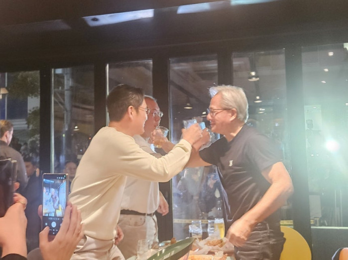 용팔이, 폰팔이, 차팔이 깐부회동 이모저모