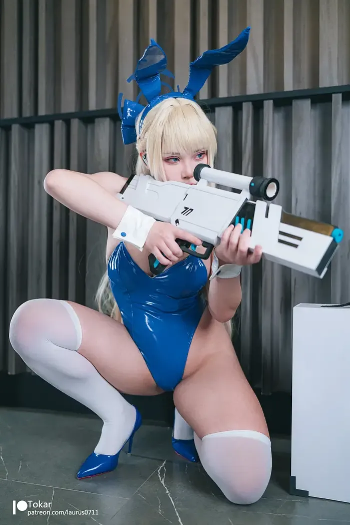 토카르카, 누드 사진집 아스카